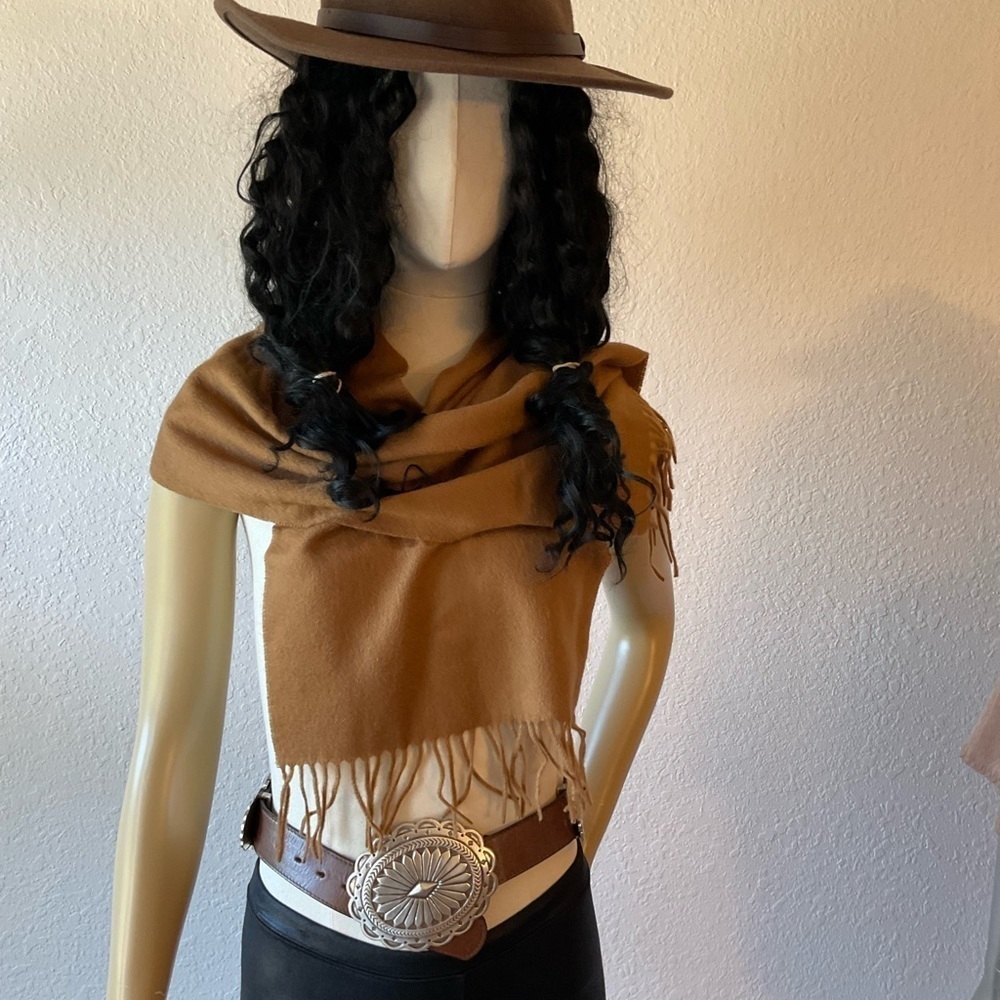 Vintage. Heavy silver tone western belt. # 1107 Navasota Made in Taiwan.